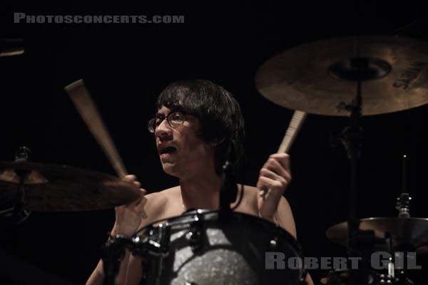 BLOC PARTY - 2013-02-20 - PARIS - Zenith - Matthew Chee Hung Tong